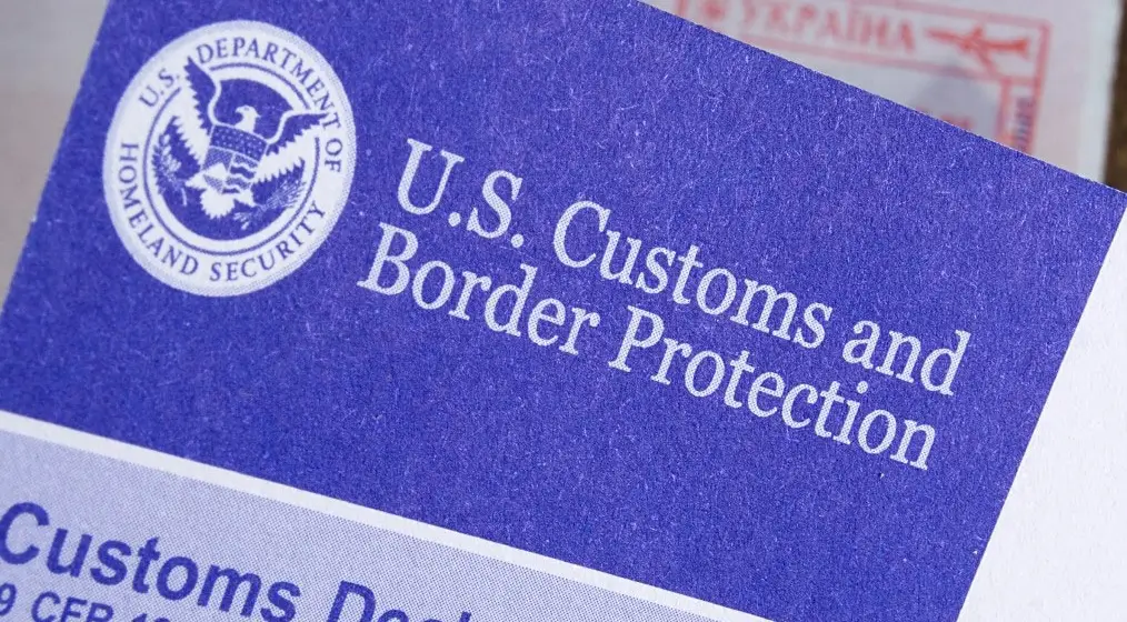 top of a US Customs and Border Protection Customs Declaration document