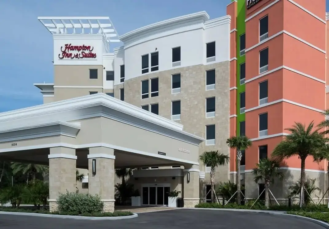 Exterior view of front entrance to Hampton Inn and Suites Cape Canaveral hotel