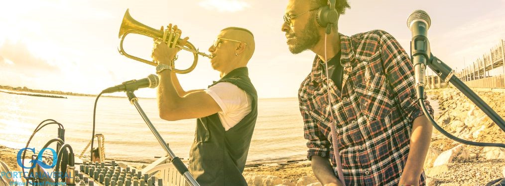 Live music at the beach