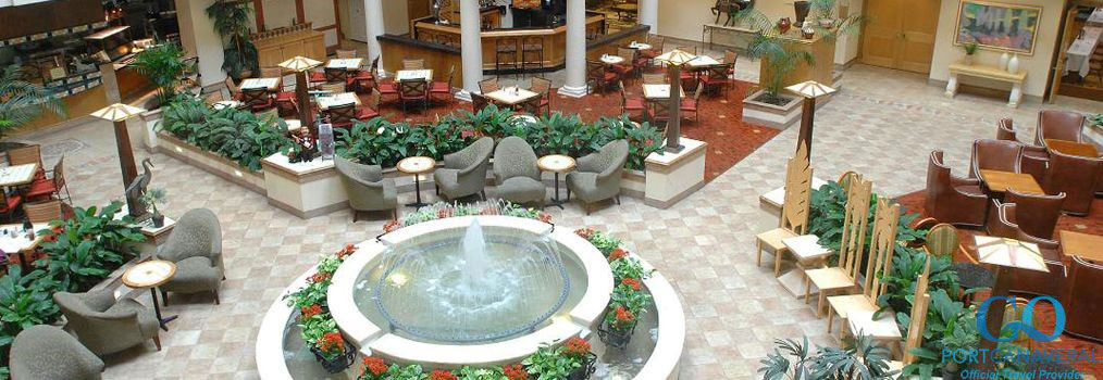 Atrium in the Embassy Suites Orlando